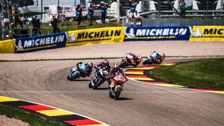 글로벌 모빌리티 기업 지리 그룹 QJMOTOR, Moto2 정상에 서다